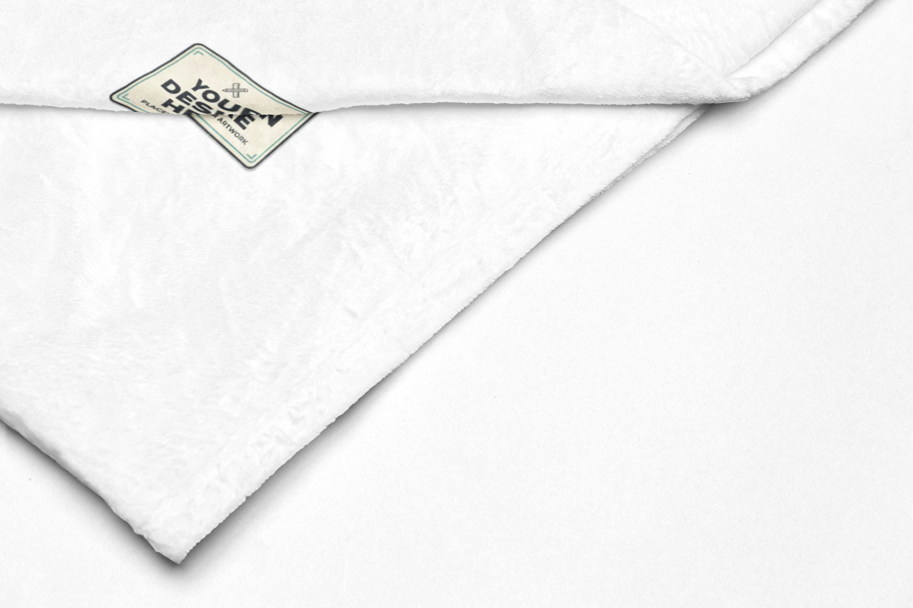 Plush Velveteen Blanket — Ultra-Soft Cozy Throw for Home, Gift, and Travel