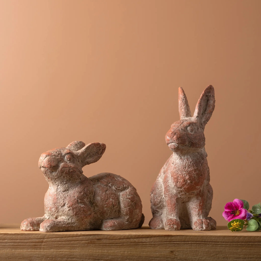 Distressed Garden Rabbit Statue